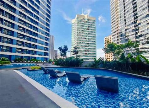 Condos and Flats for Rent in Makati .